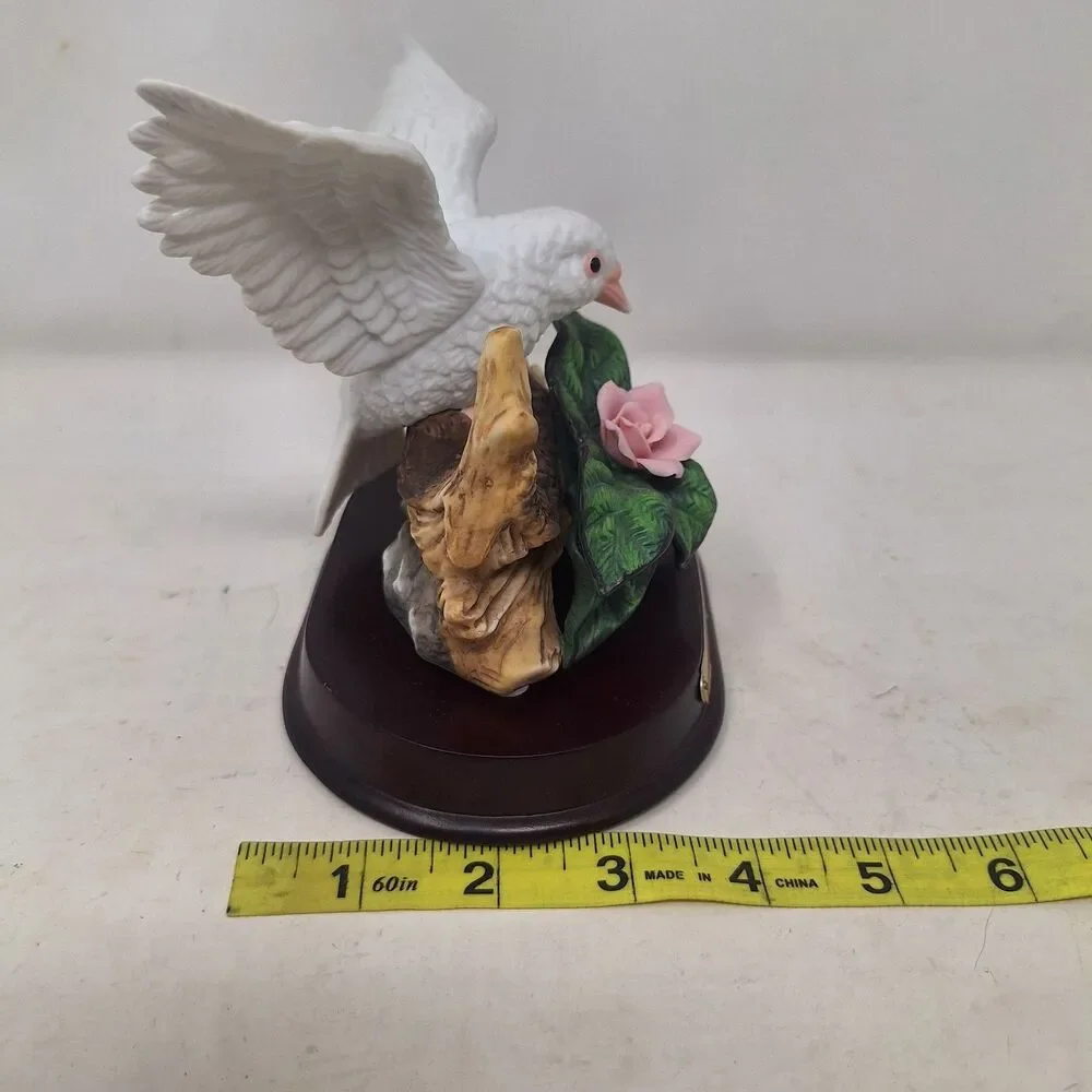 Wellington Collection White Dove On Wood Stand Figurine Rose Floral Branch